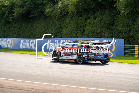 Qualifying For The British Touring Car Championship Croft 2023
